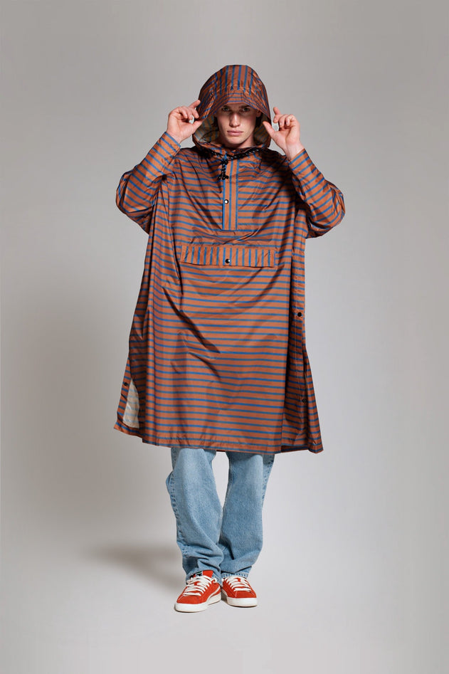Breton Blue Rain Poncho Brown
