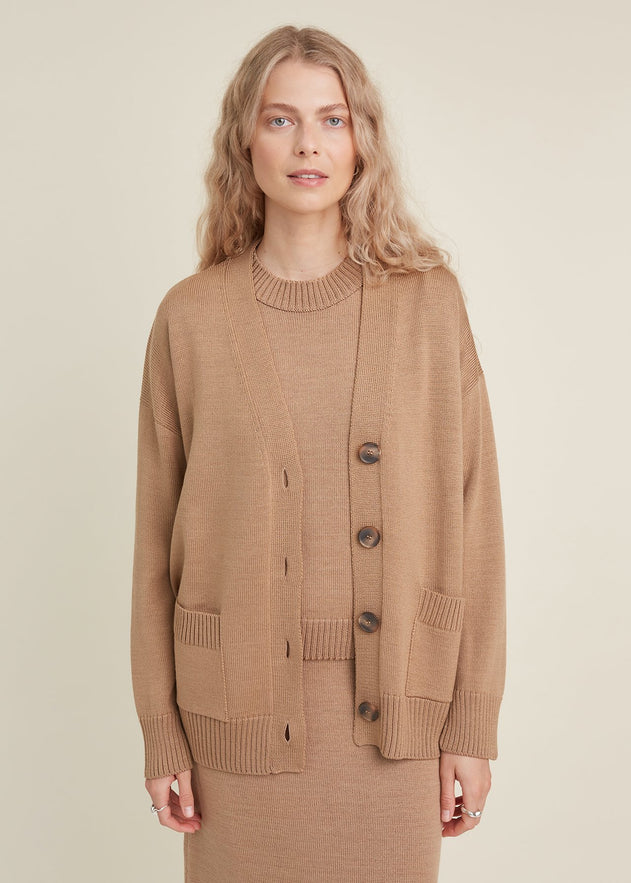Button-Up Merino Wool Cardigan Camel