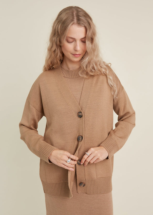 Button-Up Merino Wool Cardigan Camel