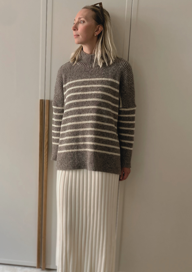 Katrine Turtleneck Striped Beige