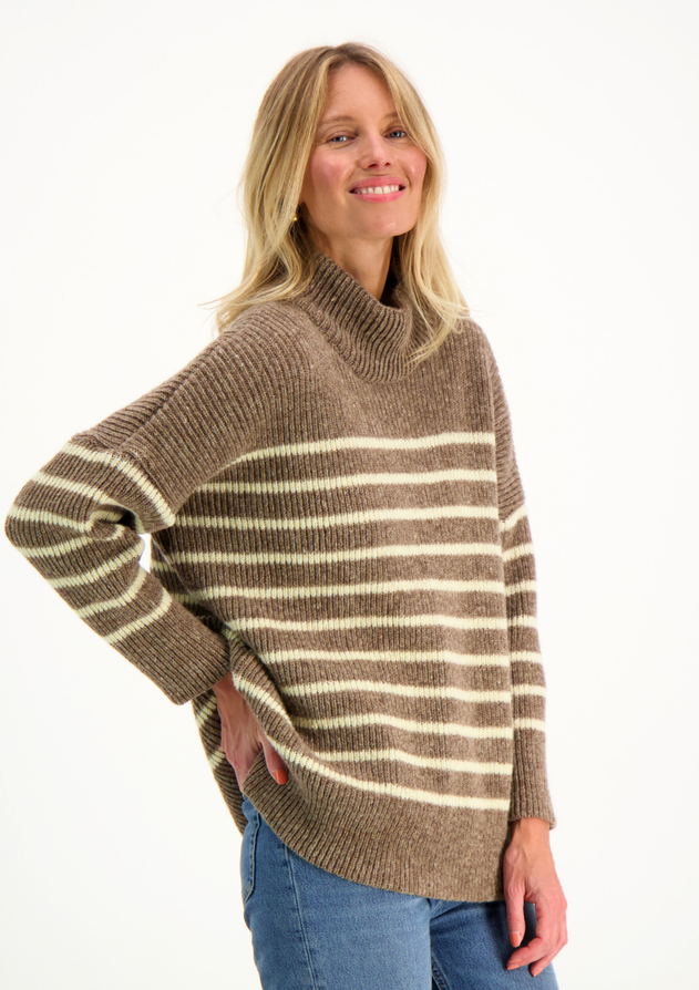 Katrine Turtleneck Striped Beige