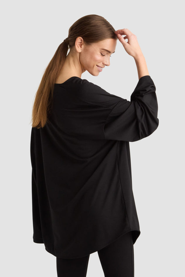 Gennova Top Black