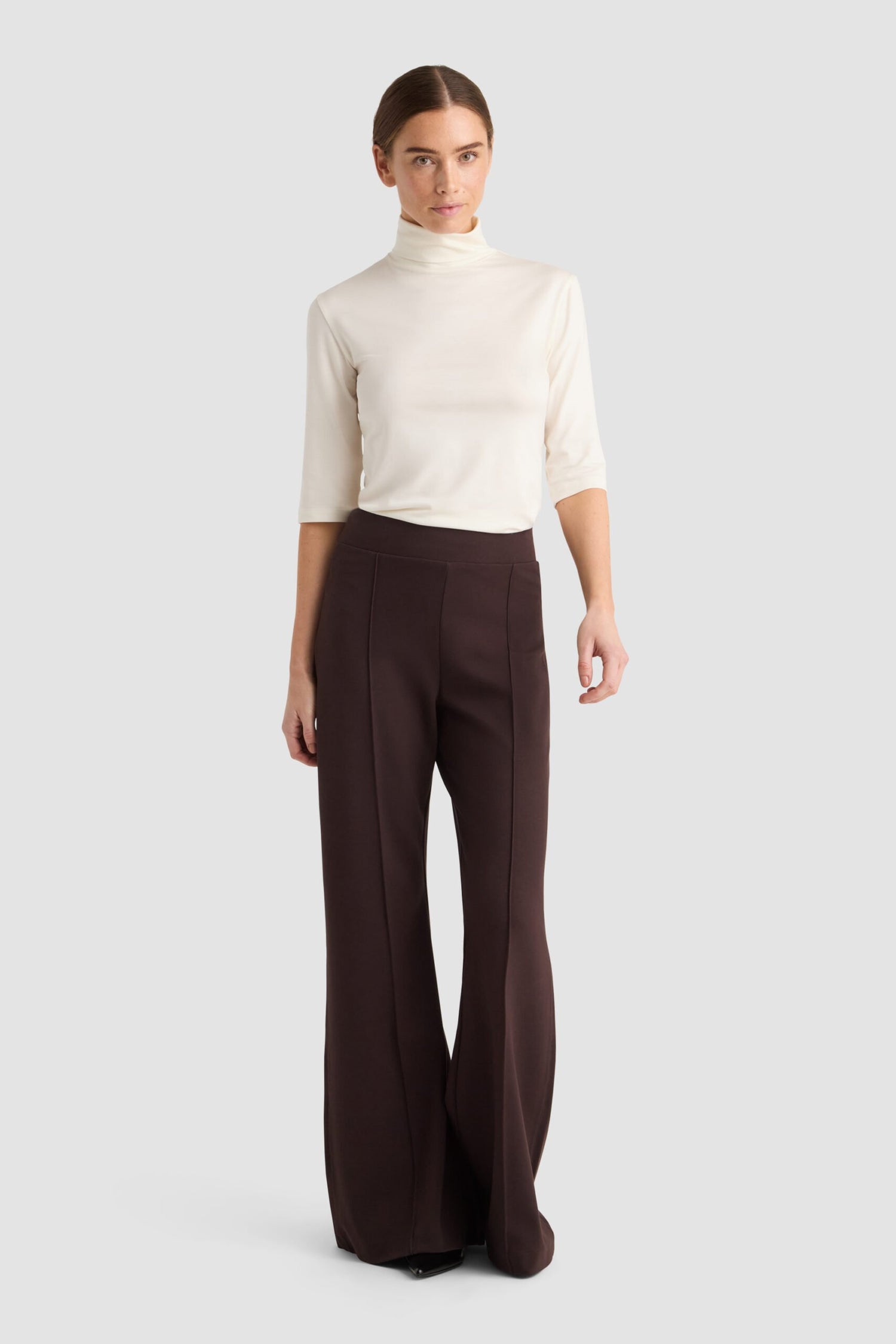 Laika Pants Auburn Brown