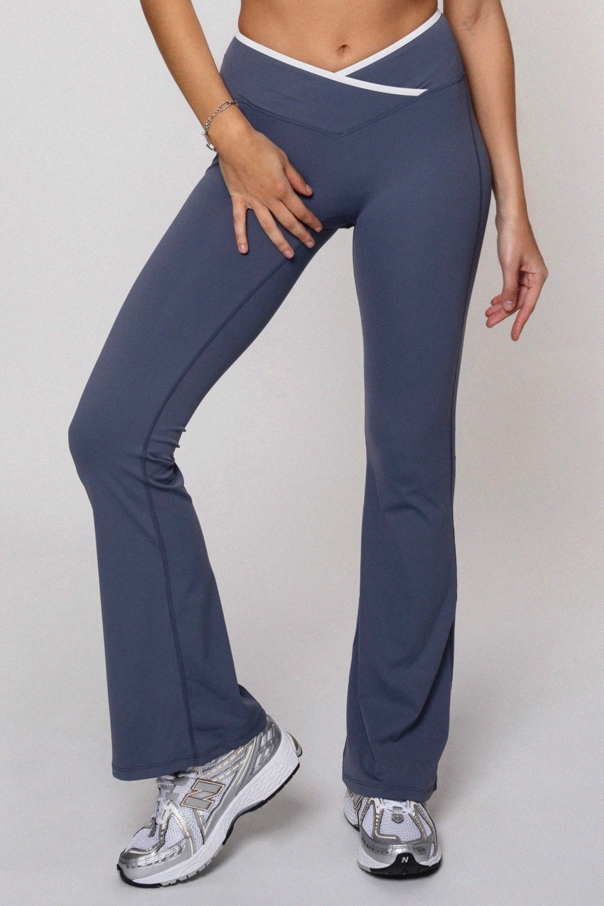Ace Flare Pants Storm Blue
