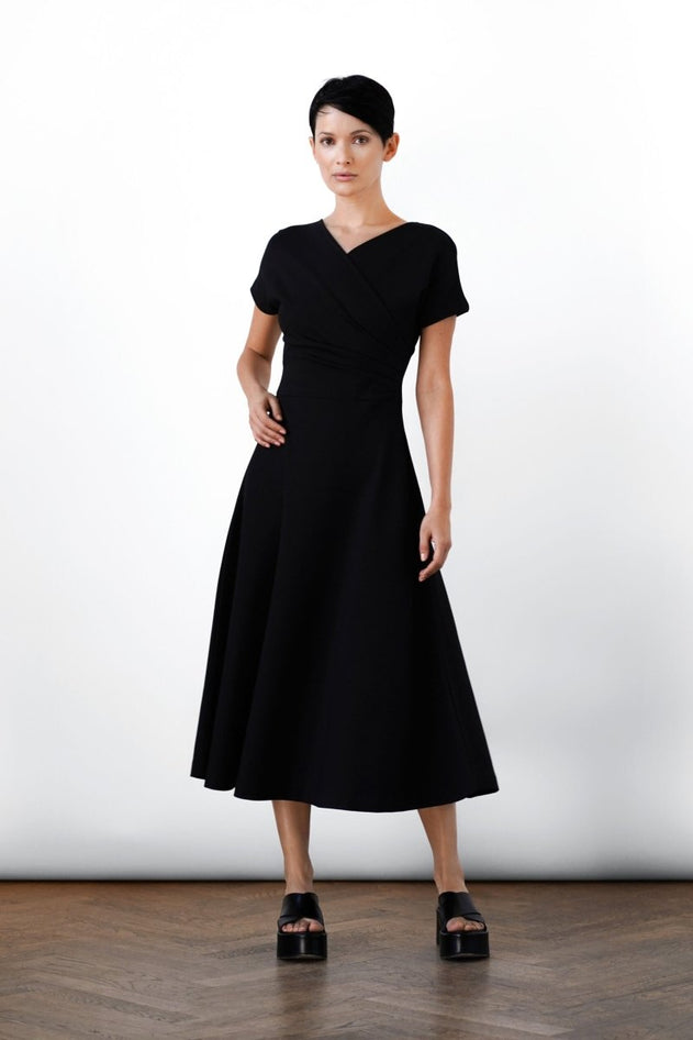 Anis Dress Black - IVALO.COM