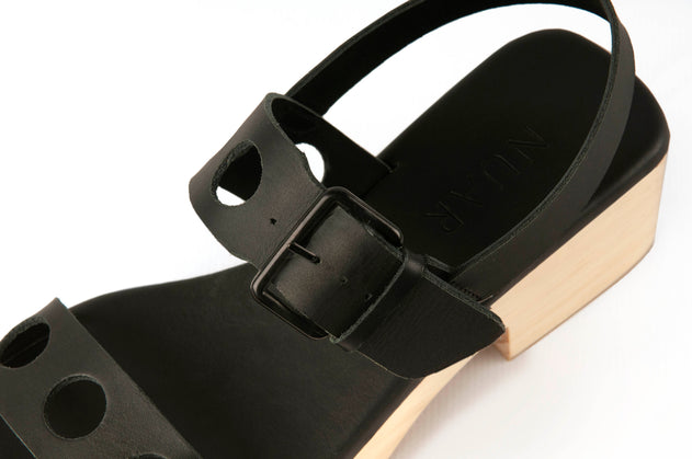 Full Moon Wedge Sandal Black