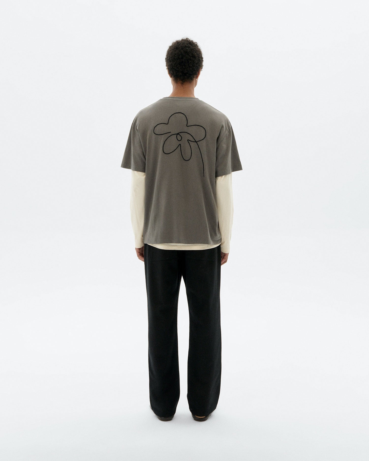 Aaron T-Shirt Grey Hand Embroidered Flower