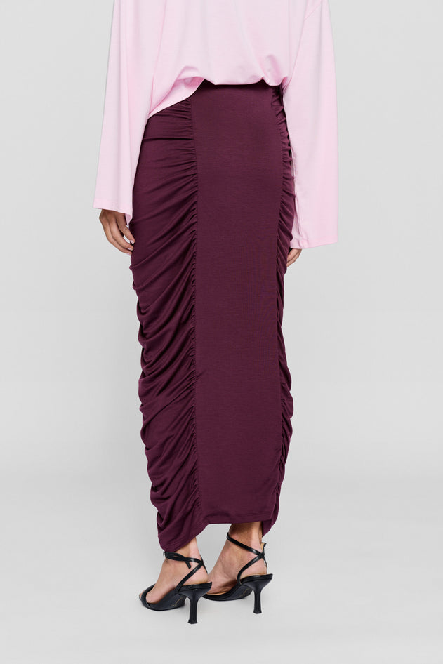 Me Skirt Wine Red - IVALO.COM