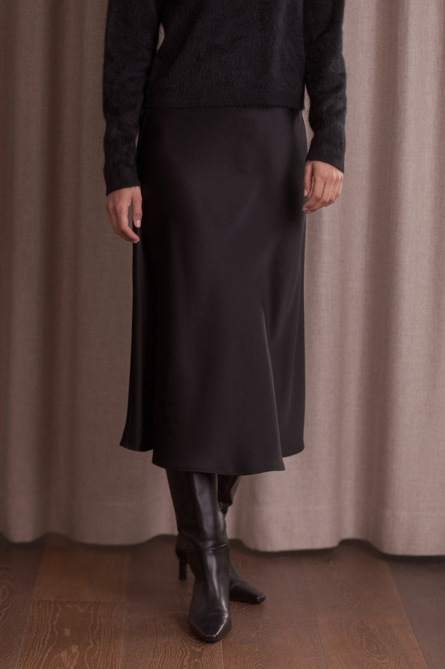 Tianna Midi Satin Skirt Black
