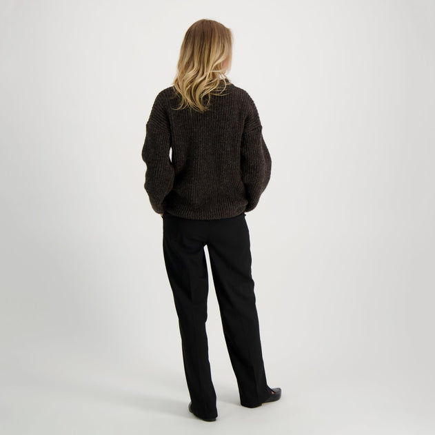Sofie O-Neck Brown