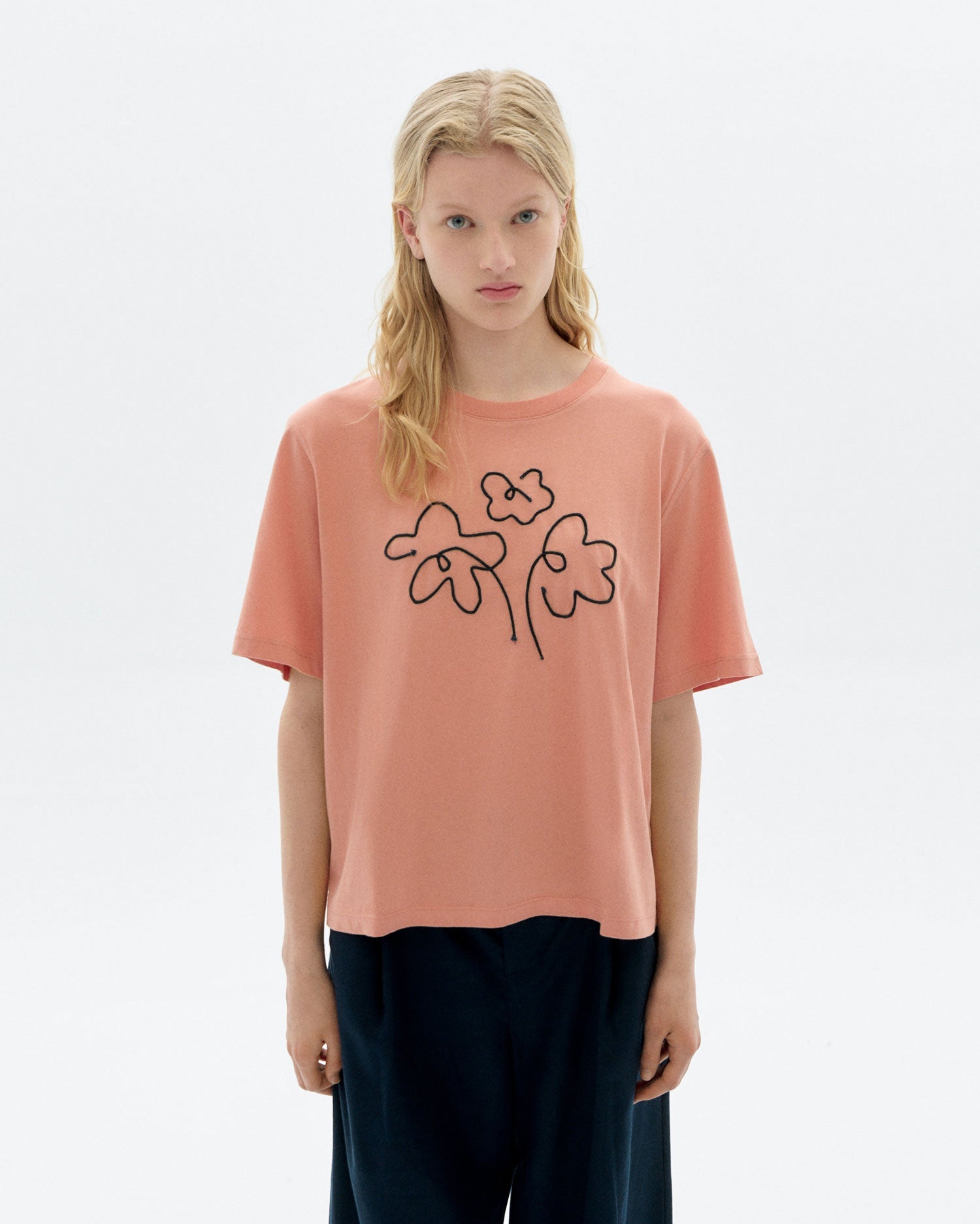 Lucia T-Shirt Hand Embroidered Flower Pink