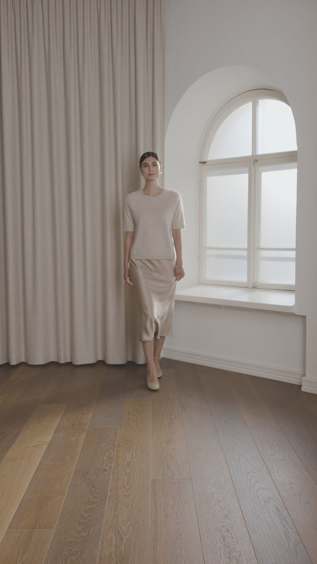 Karlie Short Sleeve Cashmere Sweater Latte