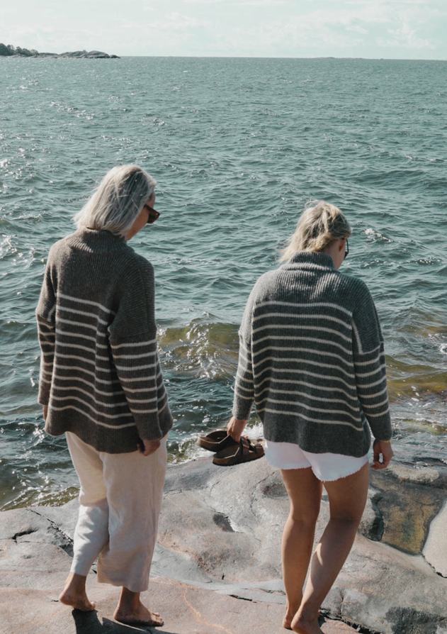 Katrine Turtleneck Striped Grey