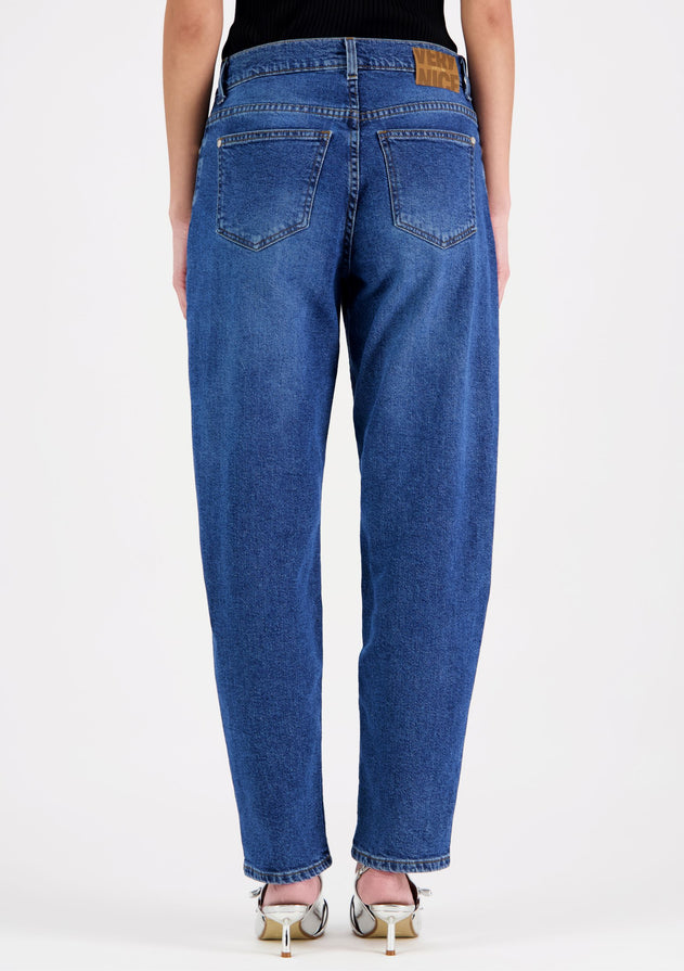 Amy Regular Fit Barrel Leg Jeans Blue