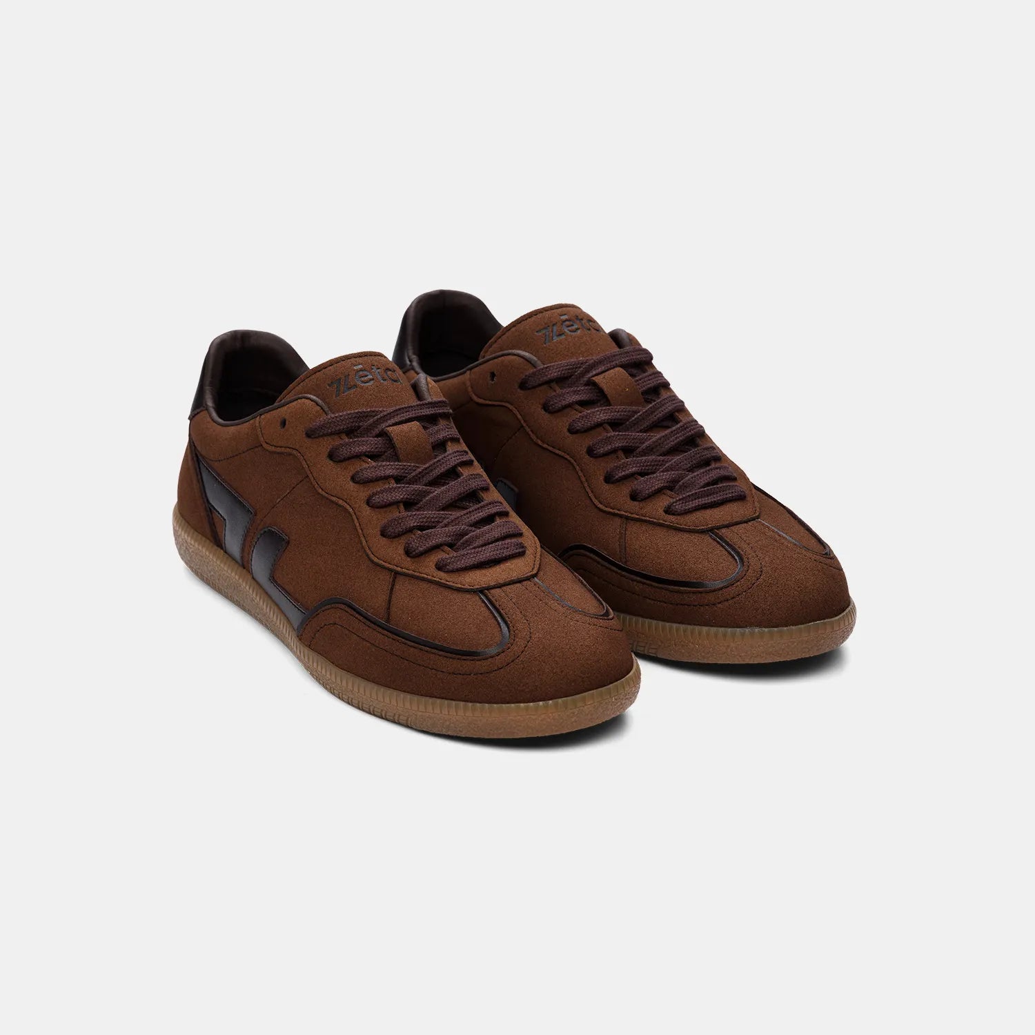 Delta Sneakers Nuts