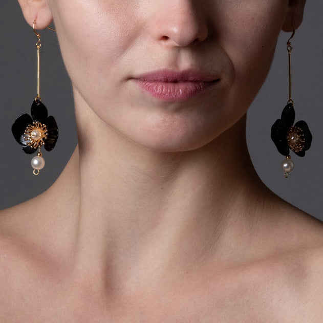 Butterfly Orchid Pearl Earrings Black