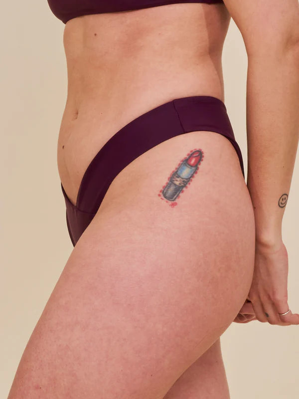 Canggu V-Shape Bikinialaosa Deep