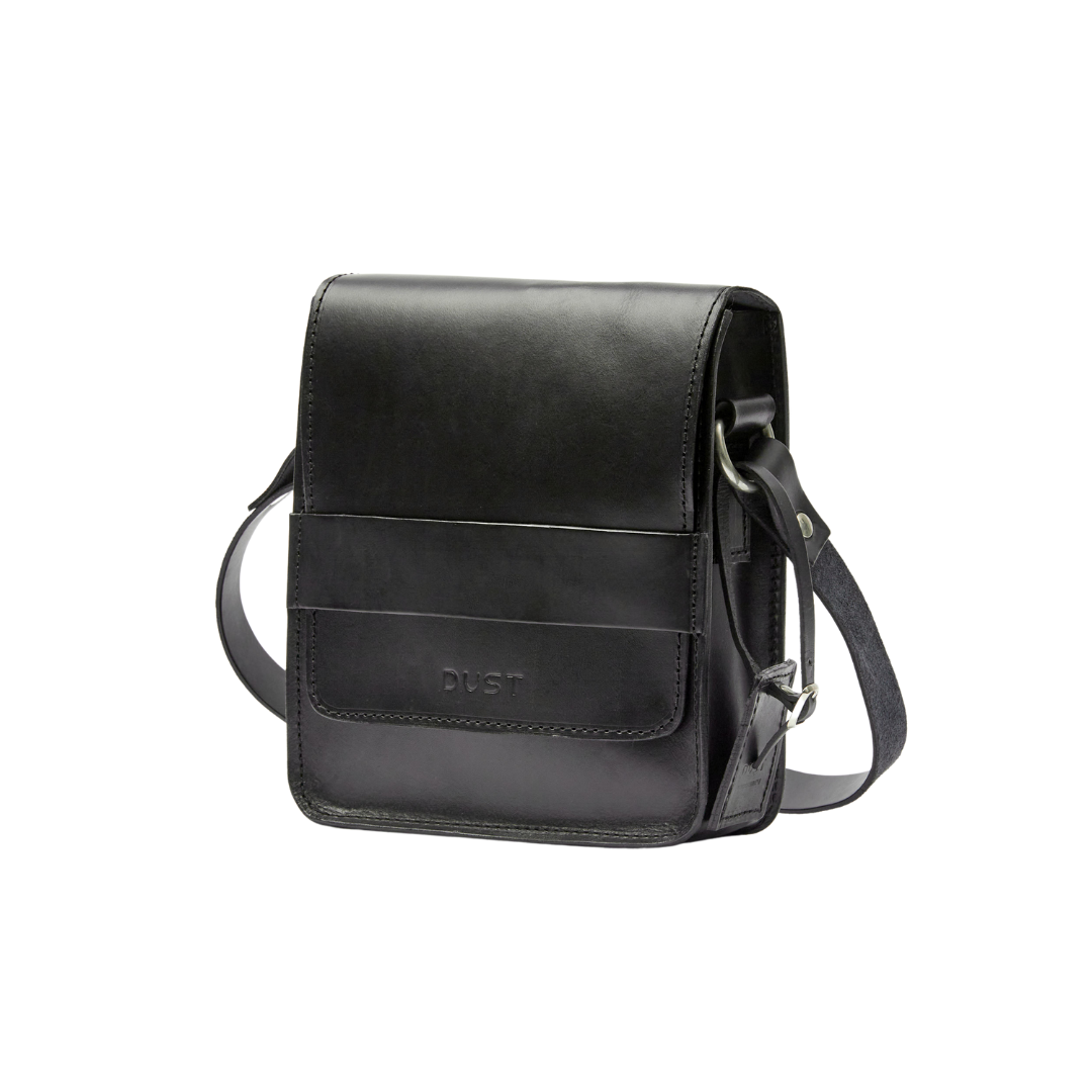 Leather Messenger Mod 114 Black