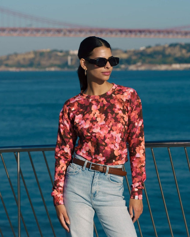 Casual Chic Print Shirt Scarlet Petals - IVALO.COM