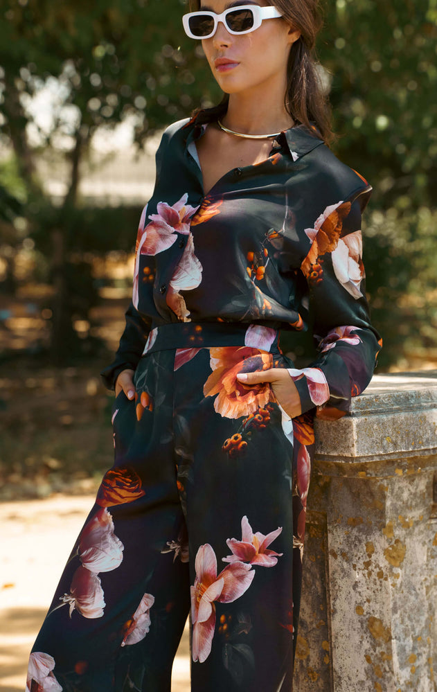 Chloe Button-Up Shirt Coppe Flower