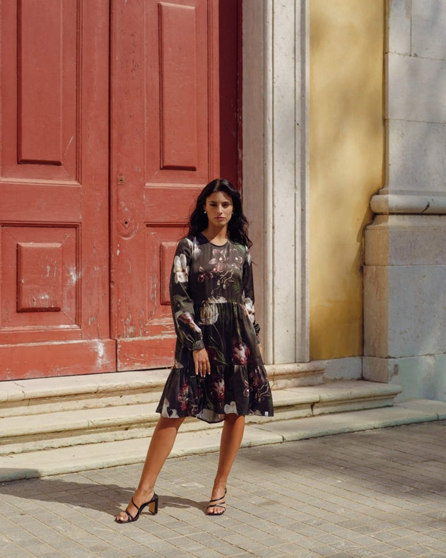 Hailey Dress Noir - IVALO.COM