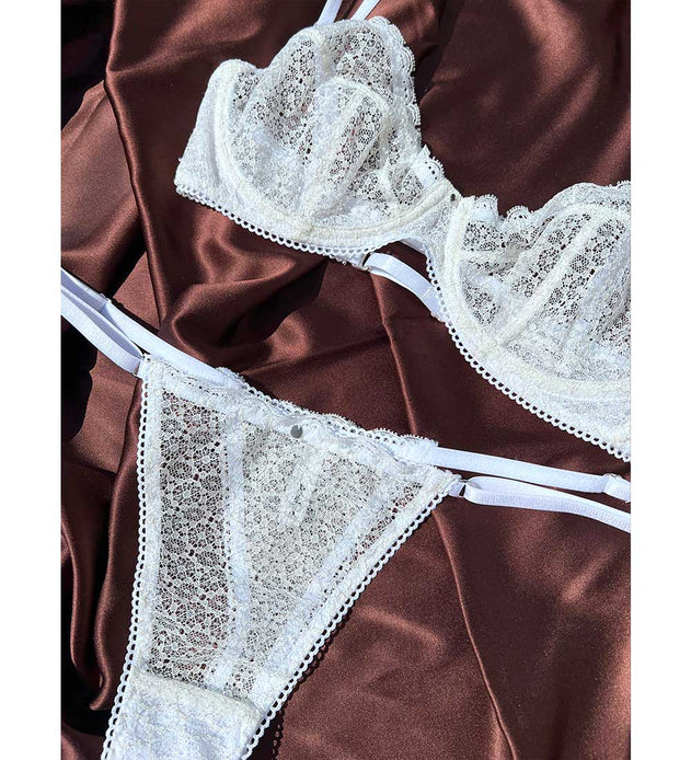 Saga Underwear String Set White