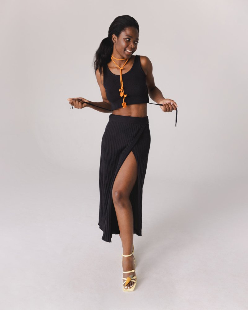 Šatrija Set Cotton Wrap Skirt & Drebulė Crop Top Black