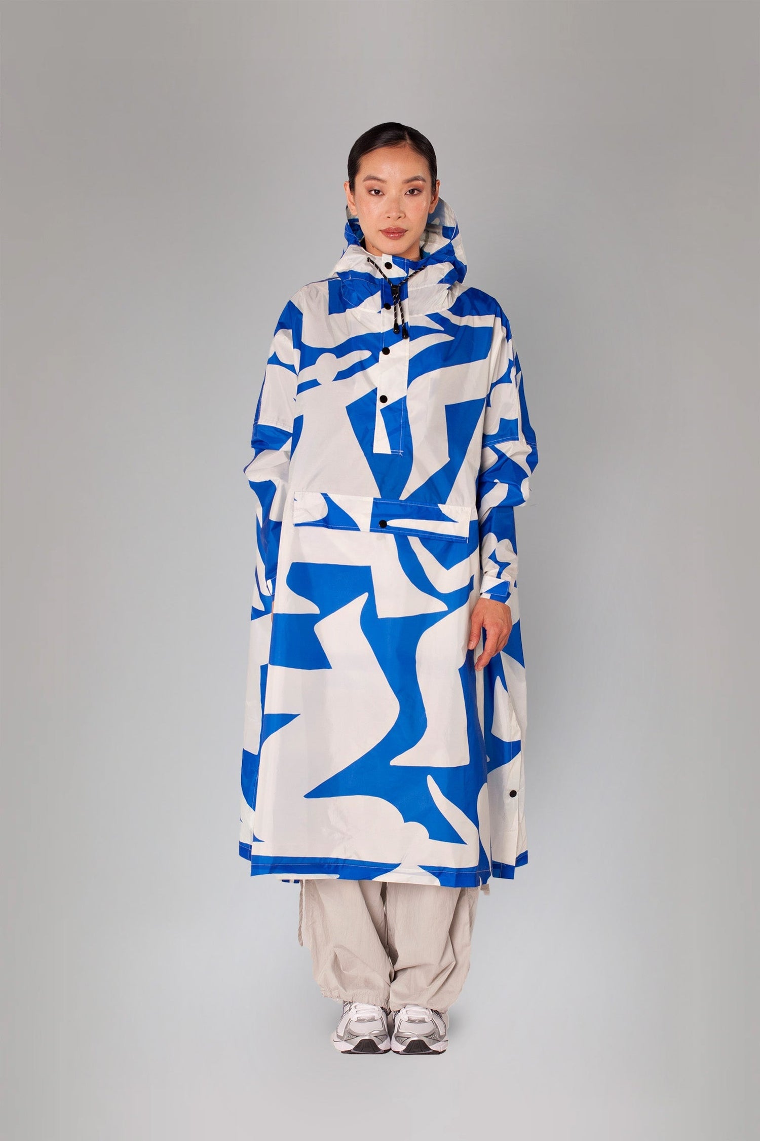 Timo Kuilder 'Blue Dance' Rain Poncho