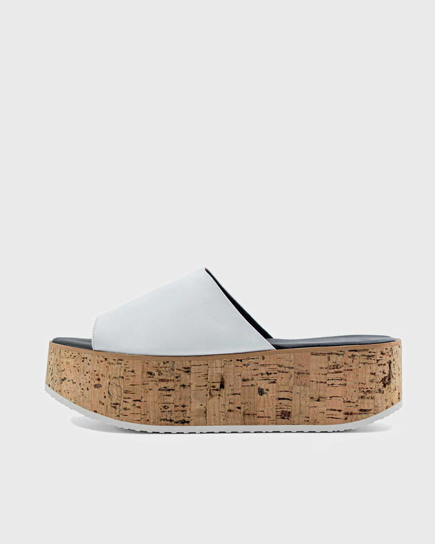 Geigi Flatforms Grape Leather Sandals White