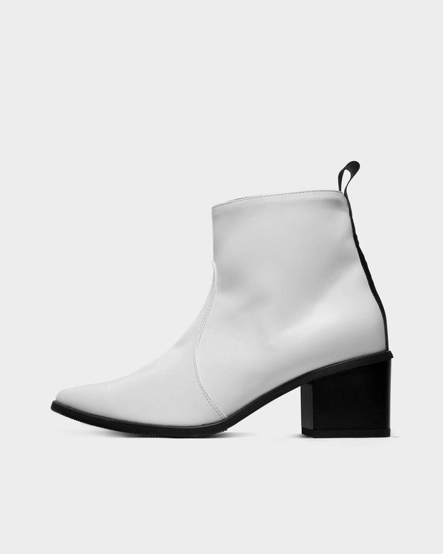 Swan No.1 Nopal Cactus Leather Boots White