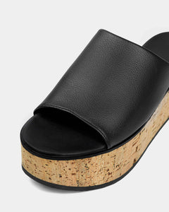 Geigi Flatforms Grape Leather Sandals Black