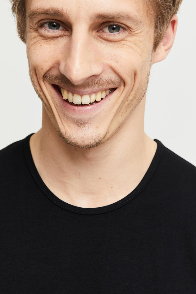 Ilmo Bambu Extra Pehmeä T-Paita