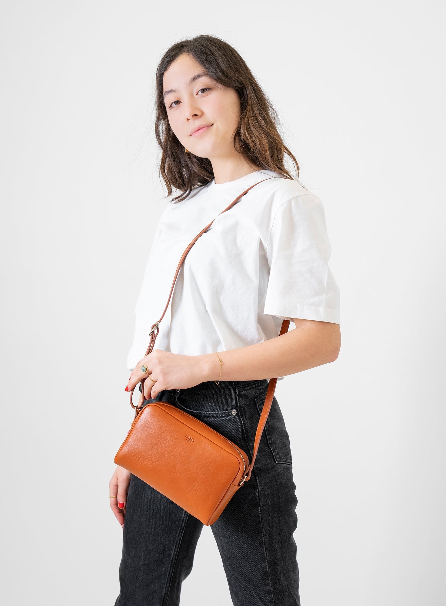 Crossbody Laukku Ava Cognac
