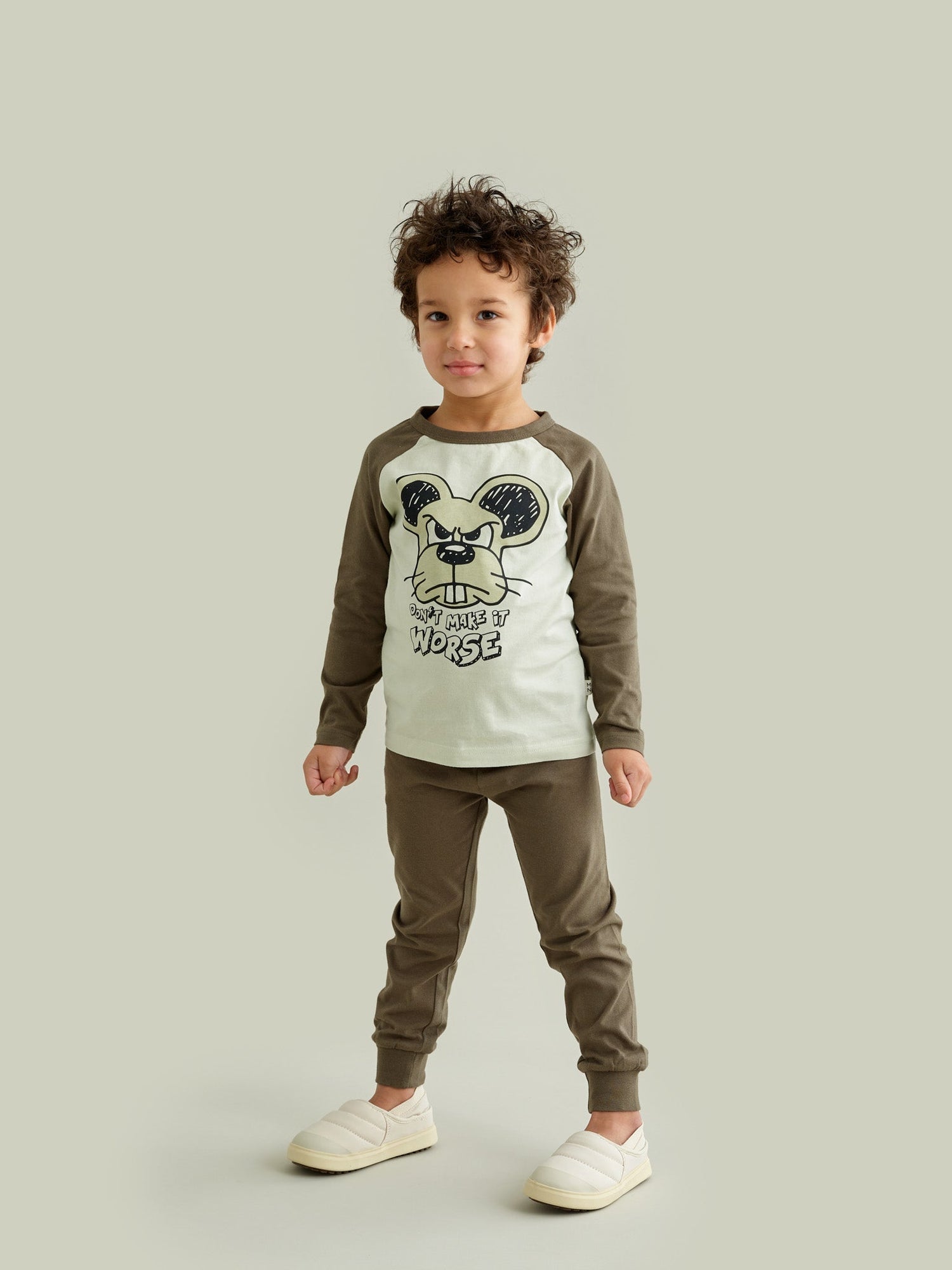 Lasten Gutsy pyjama