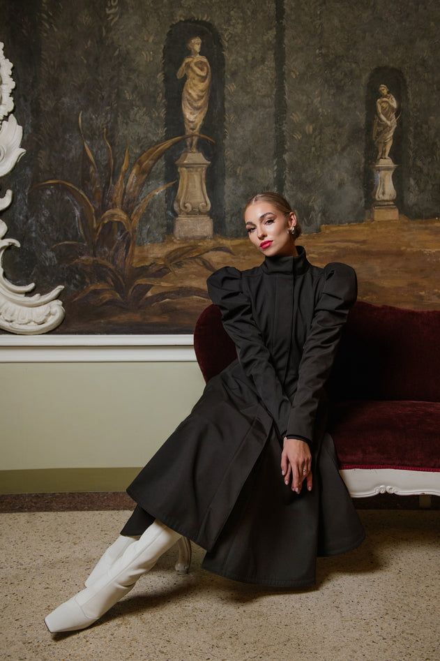 Fit and Flare Raincoat with Puff Sleeves Majestic Black