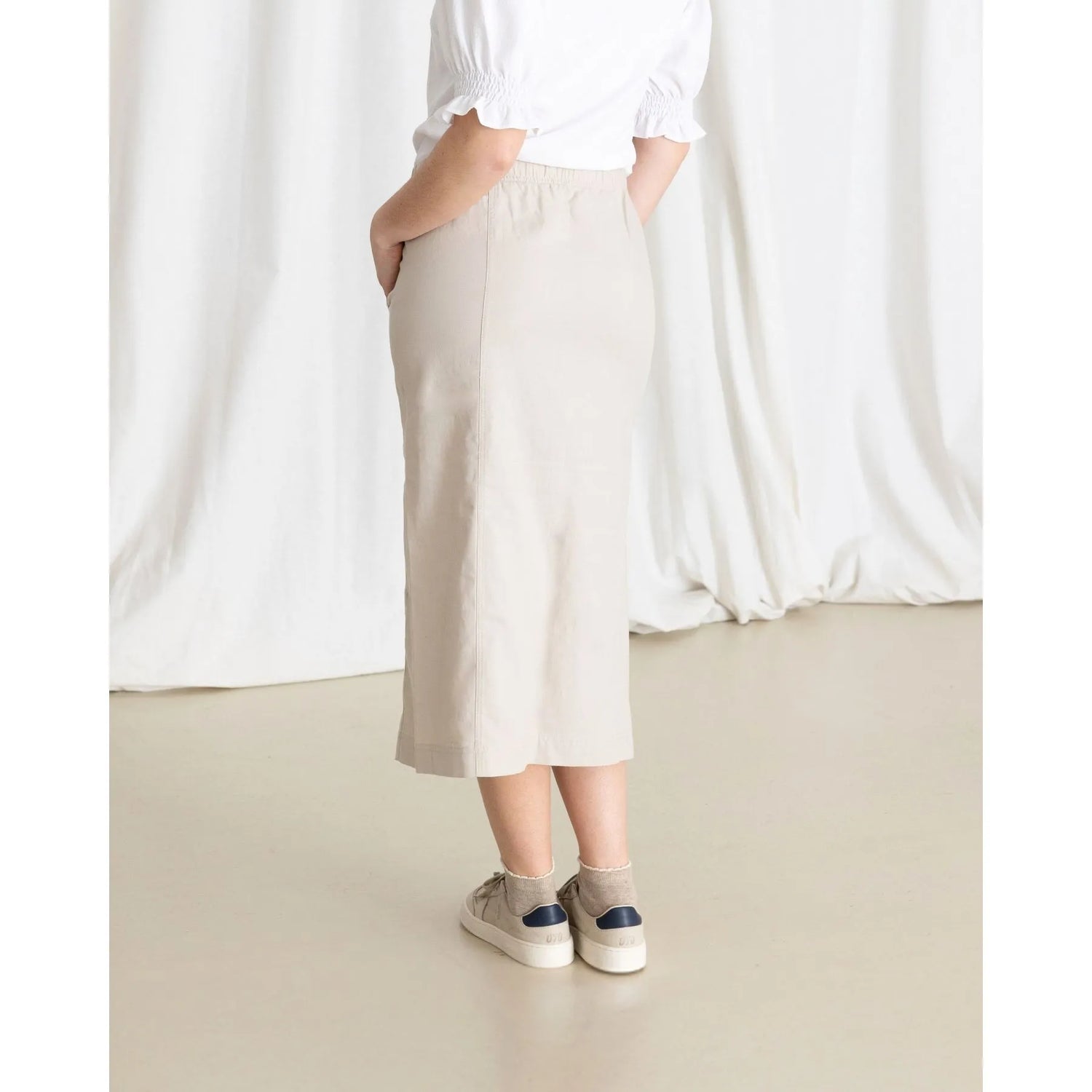 Long Skirt Beige