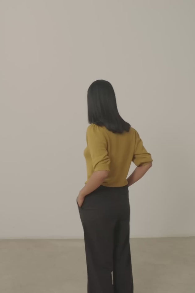 Henna Leveät Pellavasekoitehousut Musta