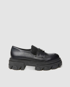 Blocky Loafers Vegea Grape Leather Black