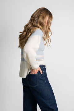 Block Stripe Knit Off-White/Light Blue