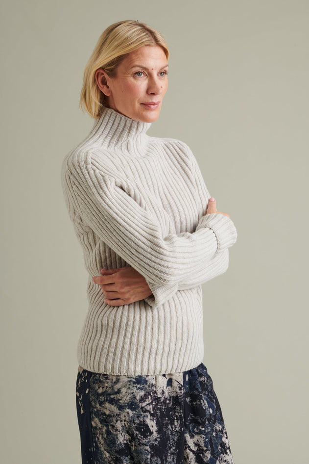 Utö Knitted Sweater Light Grey