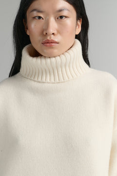 RHEA142 Heavy Merino-Cashmere Turtleneck Cream