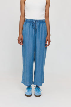 Wide Leg Denim Pants With Belt