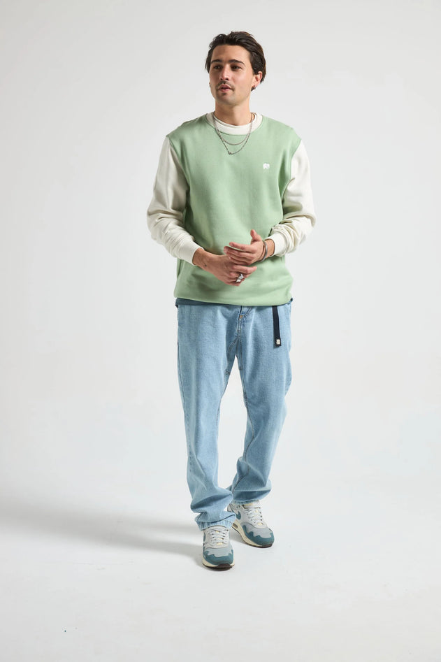 295109702.webp