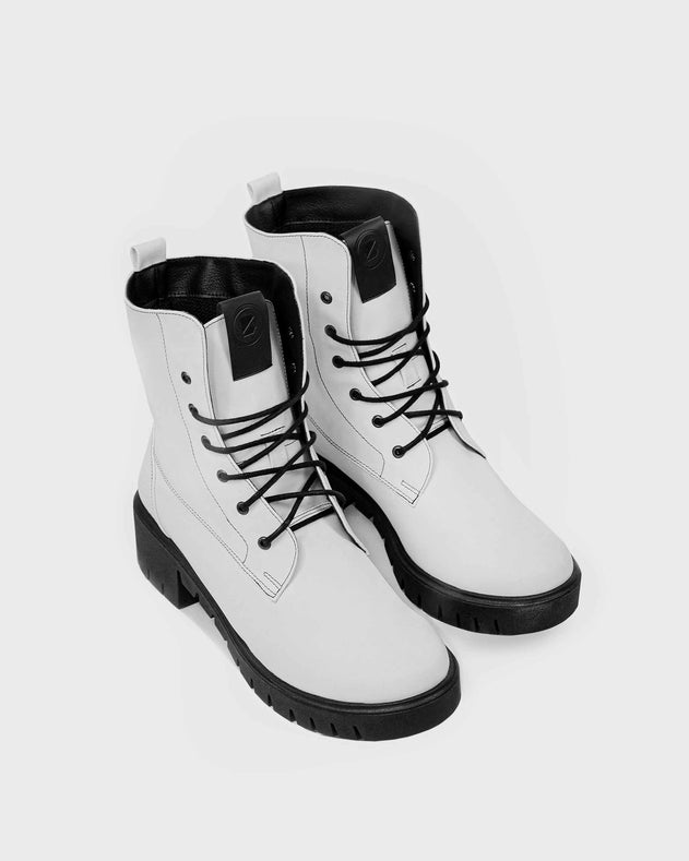 Workers No. 3 Boots Desserto® Cactus Leather White