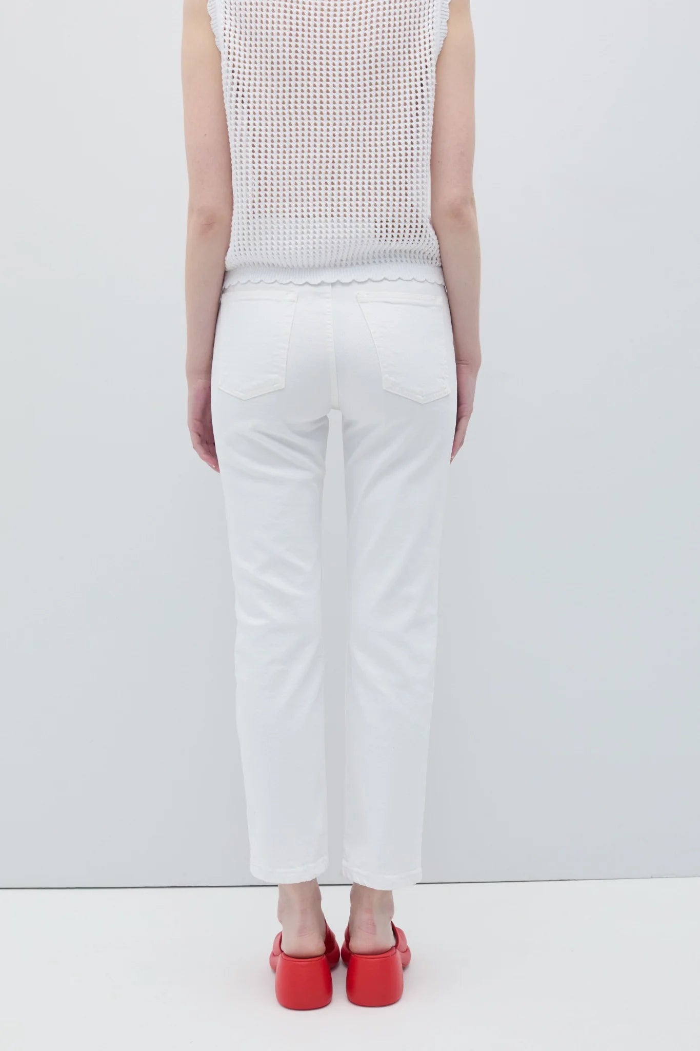 306298065.webp