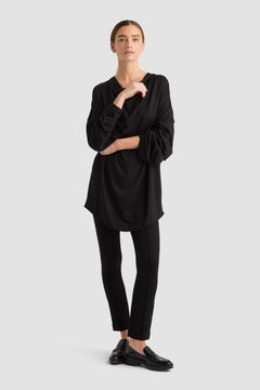 Gennova Top Black