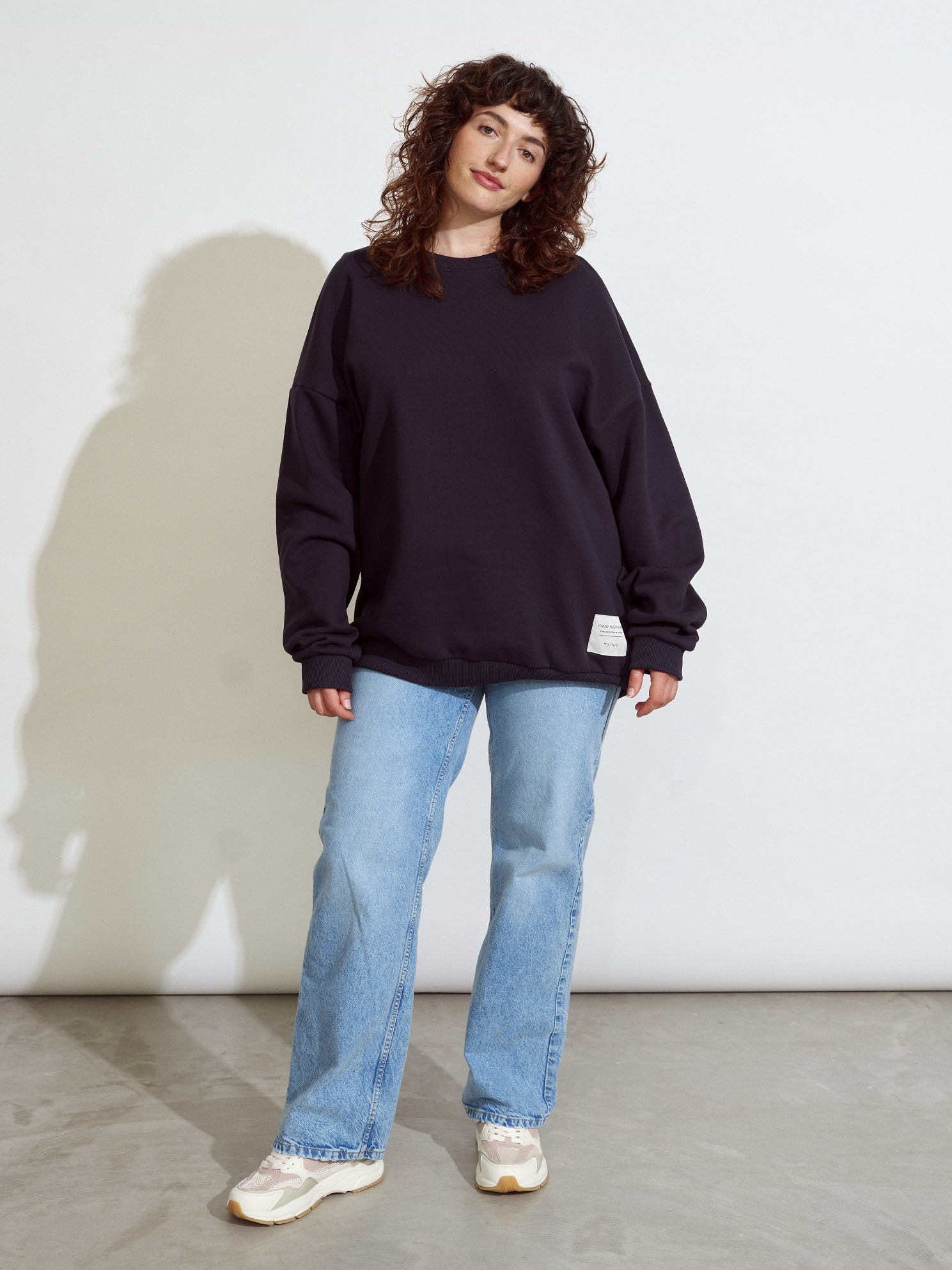 Superpower Collegepaita Musta