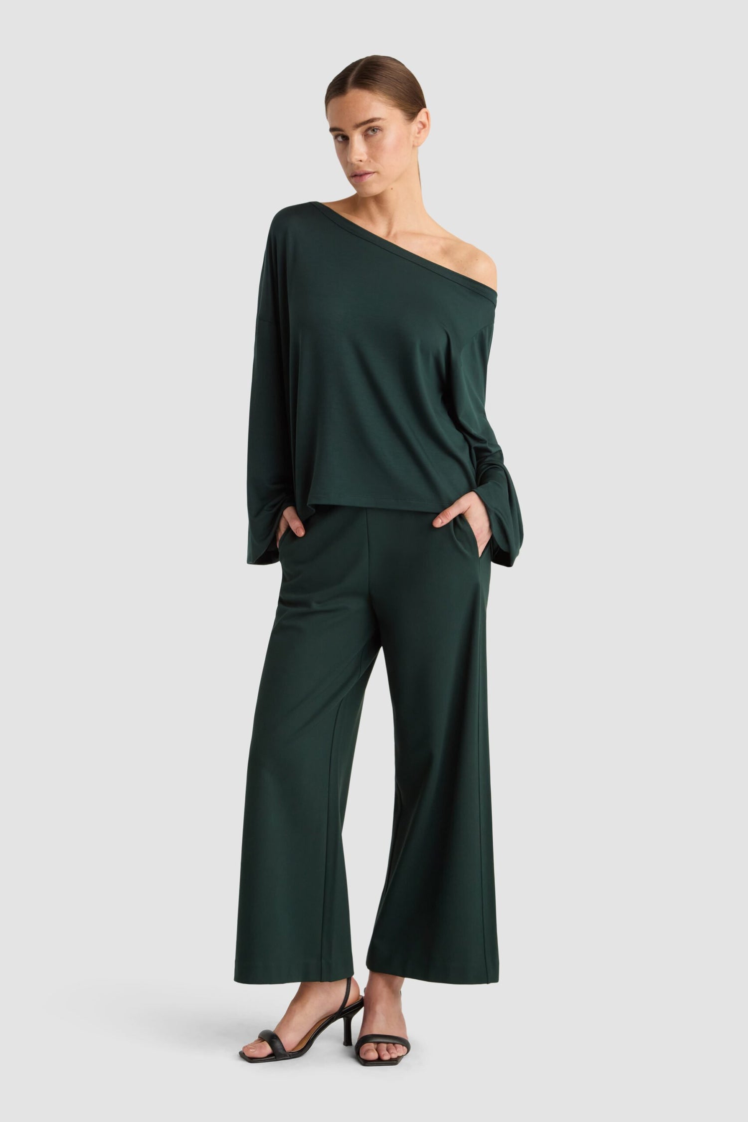 Gen Top Bottle Green