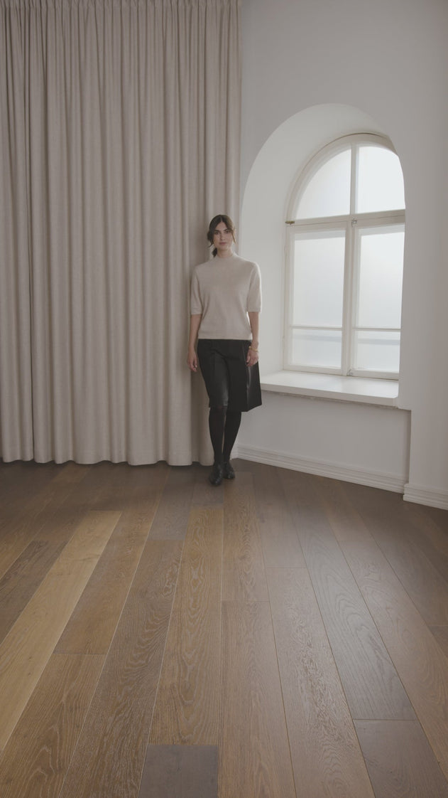 Short-sleeved Half-Turtleneck Cashmere Sweater Latte