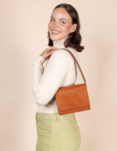 Shoulder Laukunhihna Cognac